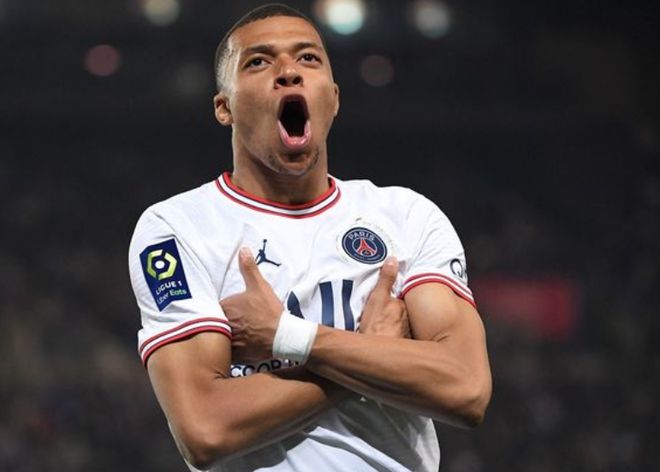 官方：德国队明年3月31日将与加纳队进行国际友谊赛（官方宣布：德国队将于明年3月31日与加纳队进行一场国际友谊赛）