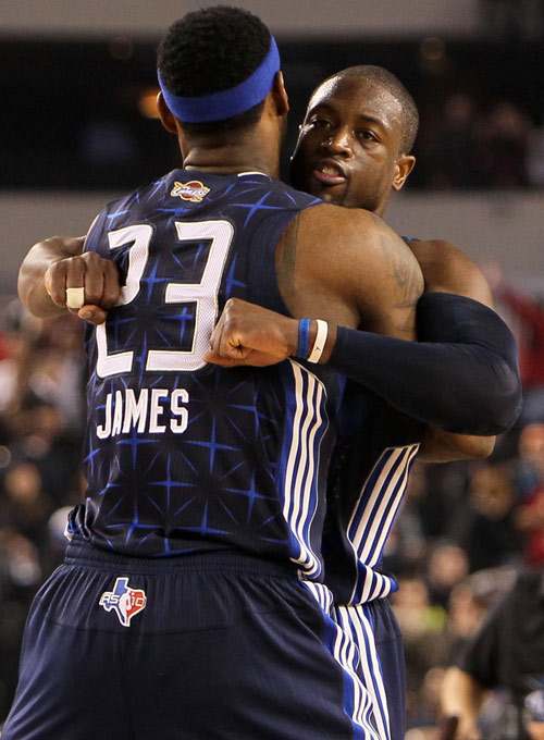 邮报：曼联或用钱+球员的方式买谢什科，霍伊伦可能会被交易（邮报称曼联考虑以现金外加球员求购谢什科，霍伊伦可能成为交易筹码）