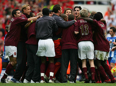 助塞尔塔客胜皇马，阿斯帕斯完成生涯西甲400场里程碑（阿斯帕斯完成西甲400场，塞尔塔客场力克皇马）