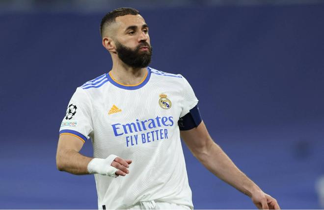 英超半场：米伦科维奇乌龙巴里破门，埃弗顿2-0诺丁汉森林