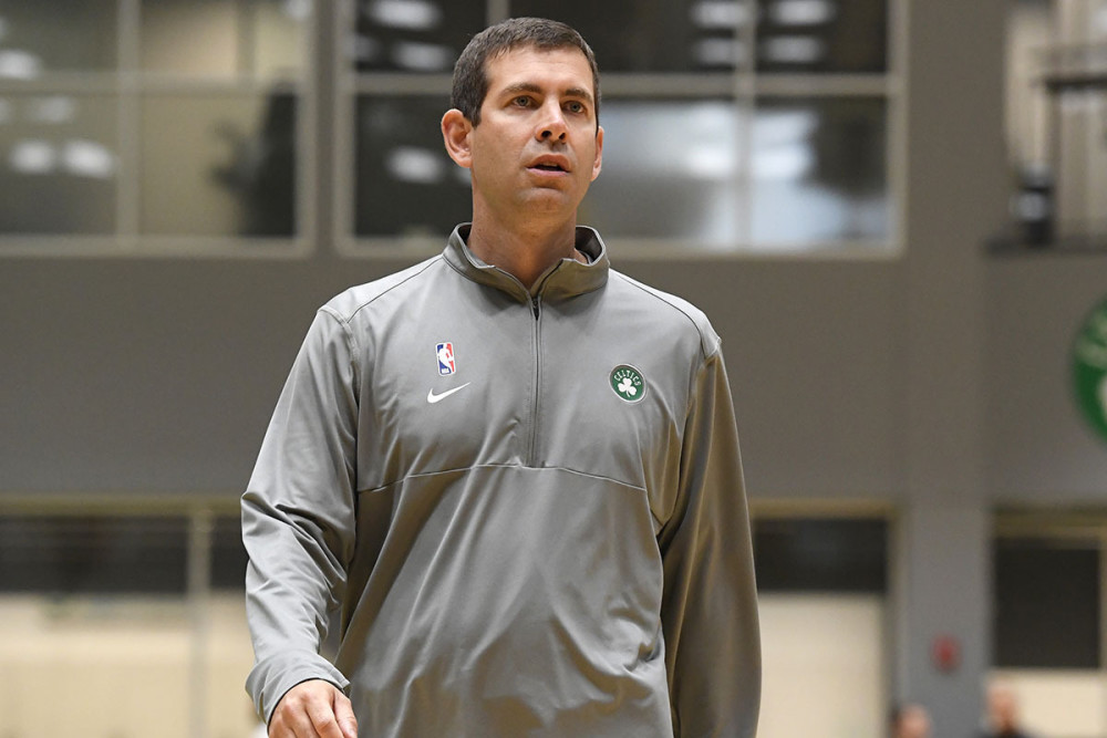 一场5-1狂胜！梅西创造个人新纪录，率领迈阿密国际斩获东部冠军（5-1大捷！梅西刷新个人纪录，率迈阿密国际加冕东部冠军）