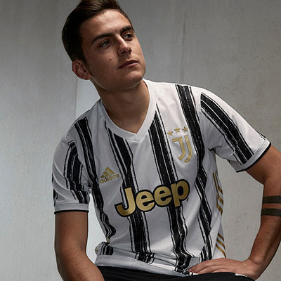 英超焦点战：阿森纳主场迎战切尔西,（英超重磅对决：阿森纳坐镇主场迎战切尔西）