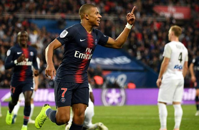 尤文本赛季税前年薪前20：弗拉霍维奇2220万第1，戴维1110万（尤文本季税前年薪榜TOP20：弗拉霍维奇2220万领跑，戴维1110万）