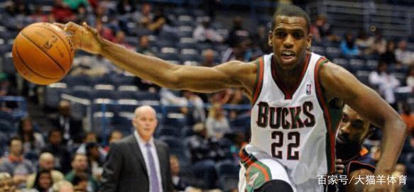 库里排名超邓肯引发争议 谁才是NBA近25年第二好球员？