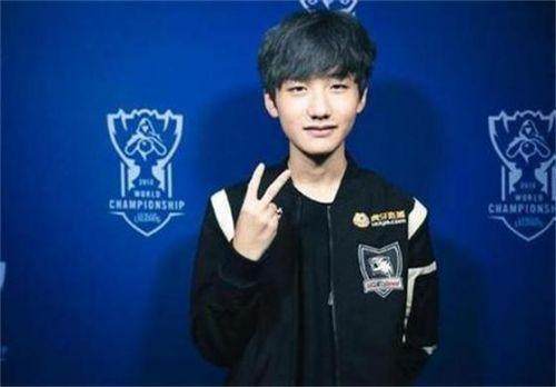 [高尔夫]施莱德简斯赢亚巡国际系列赛印度站 德尚博亚军.